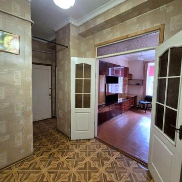 2-кімнатна квартира в центрі міста з АГВ