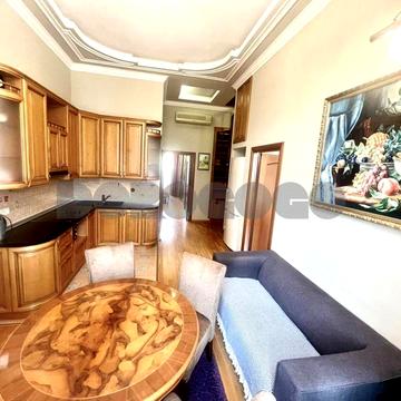 Продаж 2-рівневої квартири 130кв.м, вул. Саксаганського, Центр