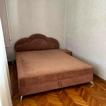 Болгарська вул., 4
