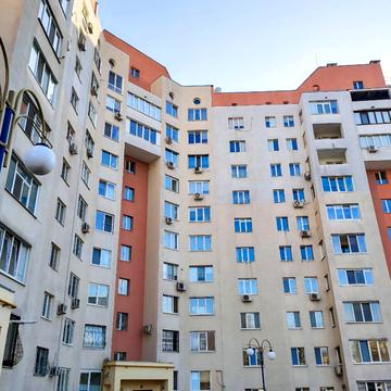 Академіка Павлова вул., 160д