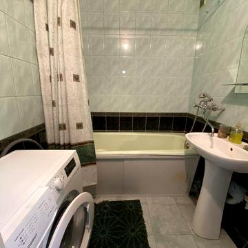 Оренда 2 кімн кв Харківське шосе, Тростянецька, Червоний Хутір