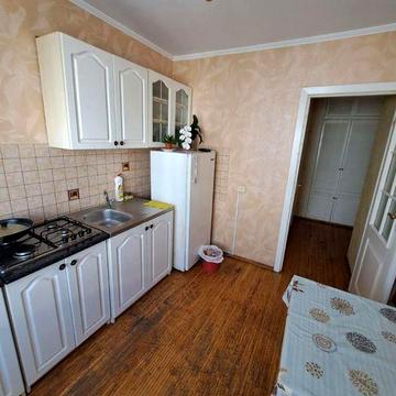 2 кімнатна квартира по вул.Лазурна