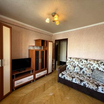 Оболонський просп., 7