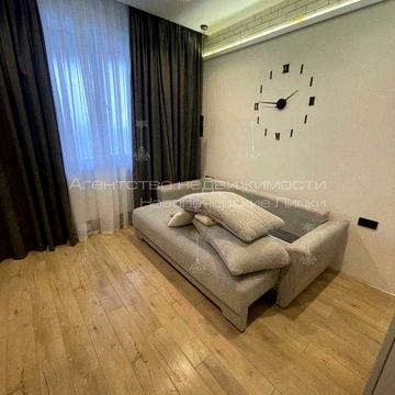 Оренда 3-кімнатної квартири 90м2 А. Верхогляда (Драгомирова), 14А