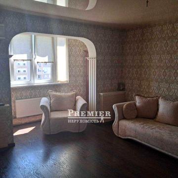 Продам двухкімнатну квартиру на Семена Палія