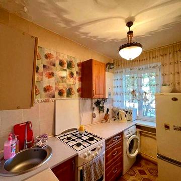 Продам однокомнатную квартиру с ремонтом в кирпичном доме/Молдаванка