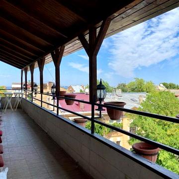 Аренда трехкомнатной квартиры. Дерибасовская/Маяковского. Пентхаус