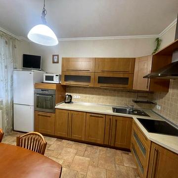 3к роздільна Бажана 14 Ремонт три балкона метро Осокорки Позняки пішки