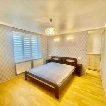 Перша здача! Євродвушка 62 кв в новому будинку.Автономка. Тихий центр.