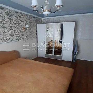 Продам 1 квартиру вул Метрологічна 58 ,ЖК Кришталеві Джерела ЖК Кришталеві Джерела