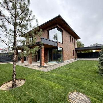 Продаж будинку 170 м2 у Гореничах, 5 соток, автонавіс