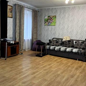 Продажа 2 комнатной квартиры на Александровском проспекте 136/8