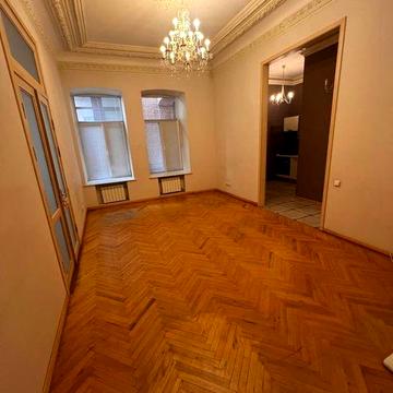 Київ, Шевченківський, бульвар Шевченко 48, 2-кімн. 1 /4 цегла . 64м.кв