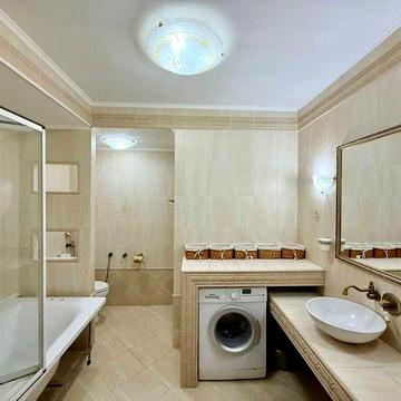 Продаж 3к квартири Центр (Кіровський)
Князя Ярослава Мудрого вул.