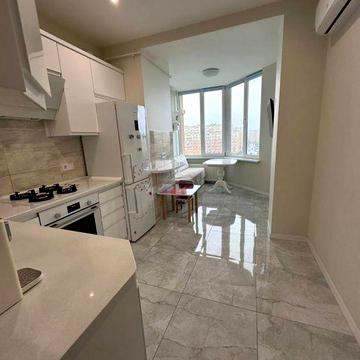 ЖК СОФІЯ вул.Сонячна 3-кім 75м2  заселений будинок,свій паркінг ЖК Софія вуд Мартинова