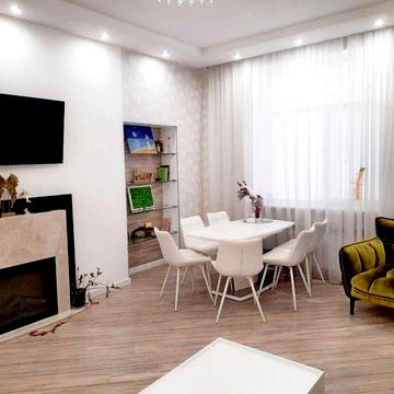 Продам шикарную 3к.сталинку,евроремонт,мебель,техника,2\5,ул.Сумская