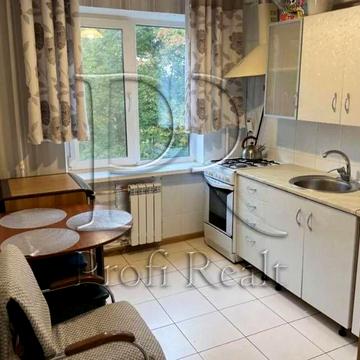 Продаж 2 кімн. квартири за адресою Михайла Донця 9/Відрадний/Шалімова