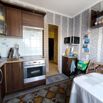 Єнергетиків, 85