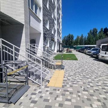 Коноплянська вул., 22