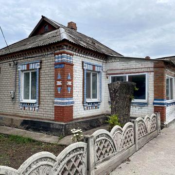 Продам будинок с. Червоне, Криворізький р-н Дніпроп. обл