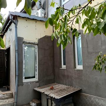 Платановая