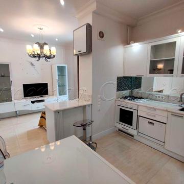 Здам 2 кімн. у центрі по вул.Бульвар Шевченка(закритий двір,паркінг)