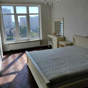 1-ком. квартира с новым ремонтом. Компасный пер/Литературная. 1E69