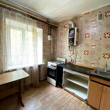 Продается трёхкомнатная квартира, ул. Соборности/ Металлургов