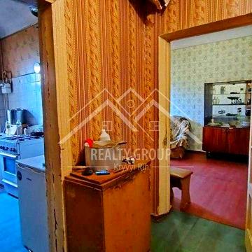 Продаж 1к кв. сталінки