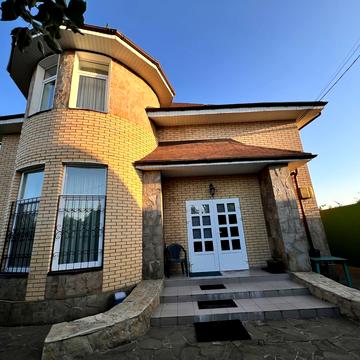 Київська вул. (Мічуріна)