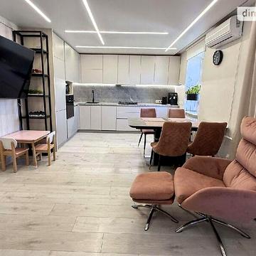 Продаж 3к Квартира Миколи Амосова вулиця