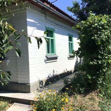 Продам або здам в оренду будинок.