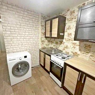 Продам 1 комн кв 3/5 32/17/6 Новые Дома Каденюка