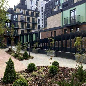 1-кім Просторе планування Зданий малоквартирний будинок 12 ст. Фонтана