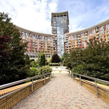 Юлії Здановської вул. (Ломоносова), 73-Ж