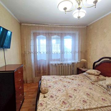 Продаж 4-кімнатної квартири