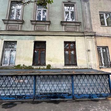 Богдана Хмельницького вул., 55