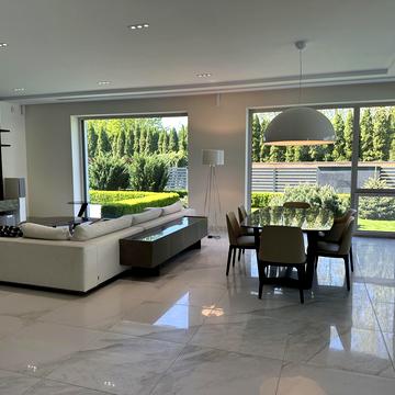 Центральна вул., 21-А