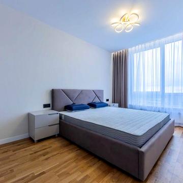 Продаж 1-к квартири 43м2 ЖК Варшавський 2 ЖК Варшавски1