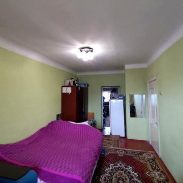 Олеся Гончара вул., 7