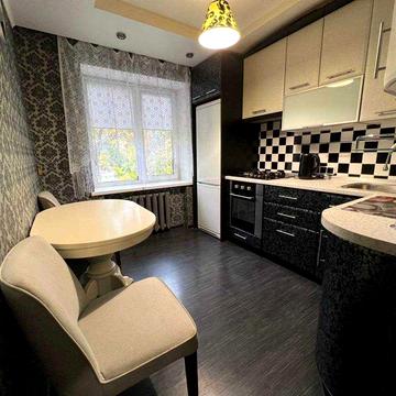 ТЕРМІНОВО! 2к роздільна 52м2 вул. Дегтярівська 6 м. Лукʼянівська 7хв