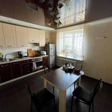 Колонтаївська вул., 67