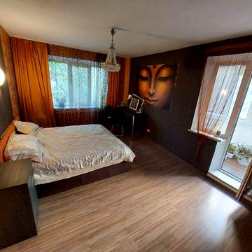 Сдам свою однокомнатную квартиру . На Солнечной улице.