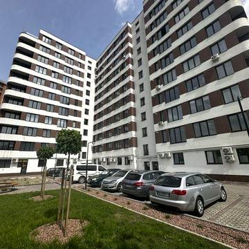 Велика квартира з відкритим балконом з видом на гори! Від забудовника!