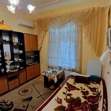 Продам 2 квартиру в центрі міста