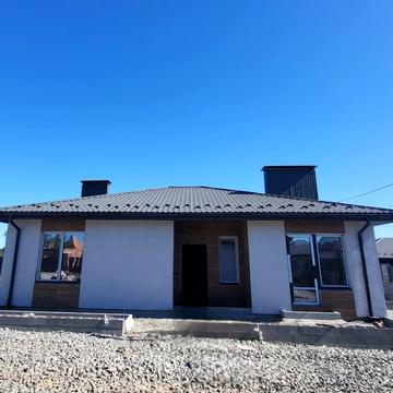 Остромирська вул.