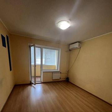 Власник.Без %Продажа 4-х кімнатноі квартири Киів Деснянський р-н ЖК Хімик12