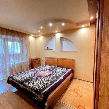 Продаж! Трикімнатна квартира по вул. Соборна 46, Соф. Борщагівка