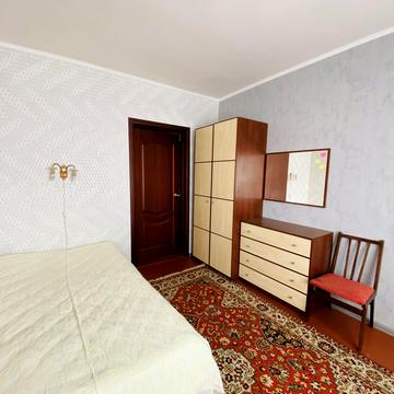 Європейського Союзу просп. (Правди), 37-Б