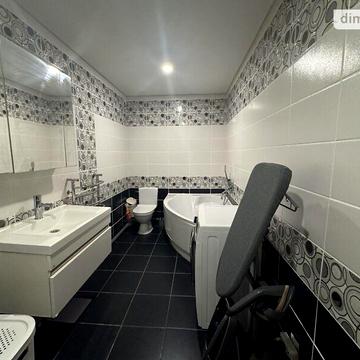 Продаж 3к Квартира Миколаївська вулиця ЖК Академичный